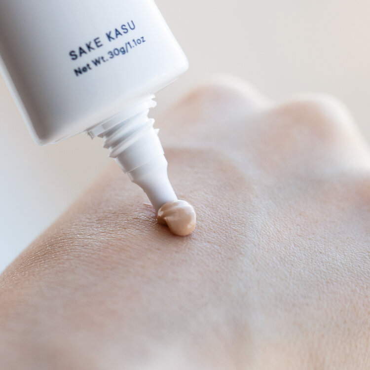 酒かすBB美容液 | SHIROオフィシャルサイト