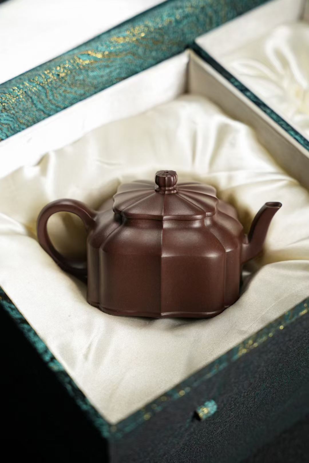 鏡悦・筋紋壷｜老紫泥 紫砂壷 林帆作【宜興紫砂】 – 紫砂庵