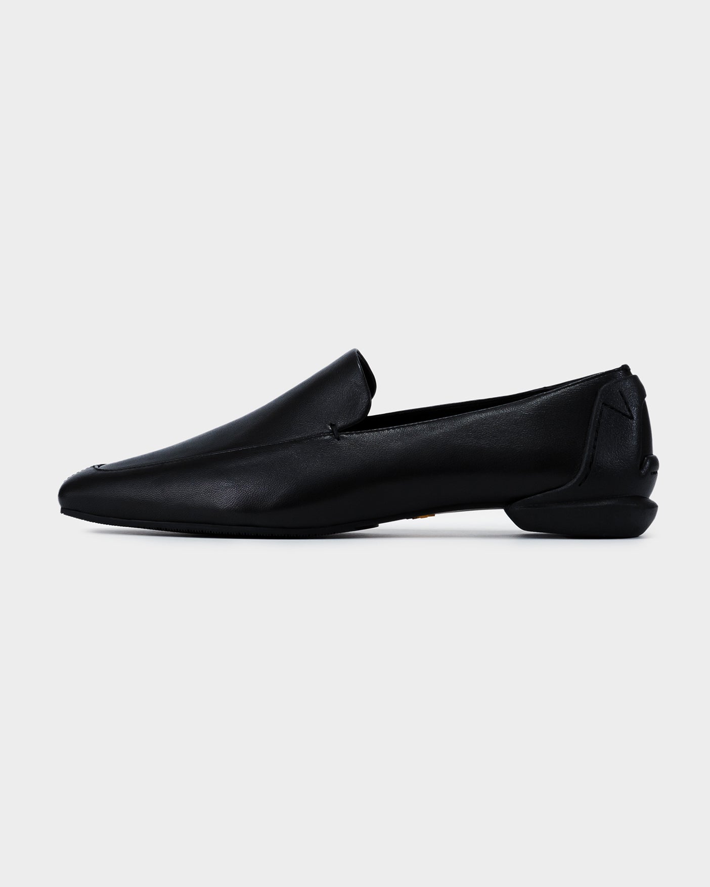 MM CHISEL TOE SLIPON / BLACK – SHISEI