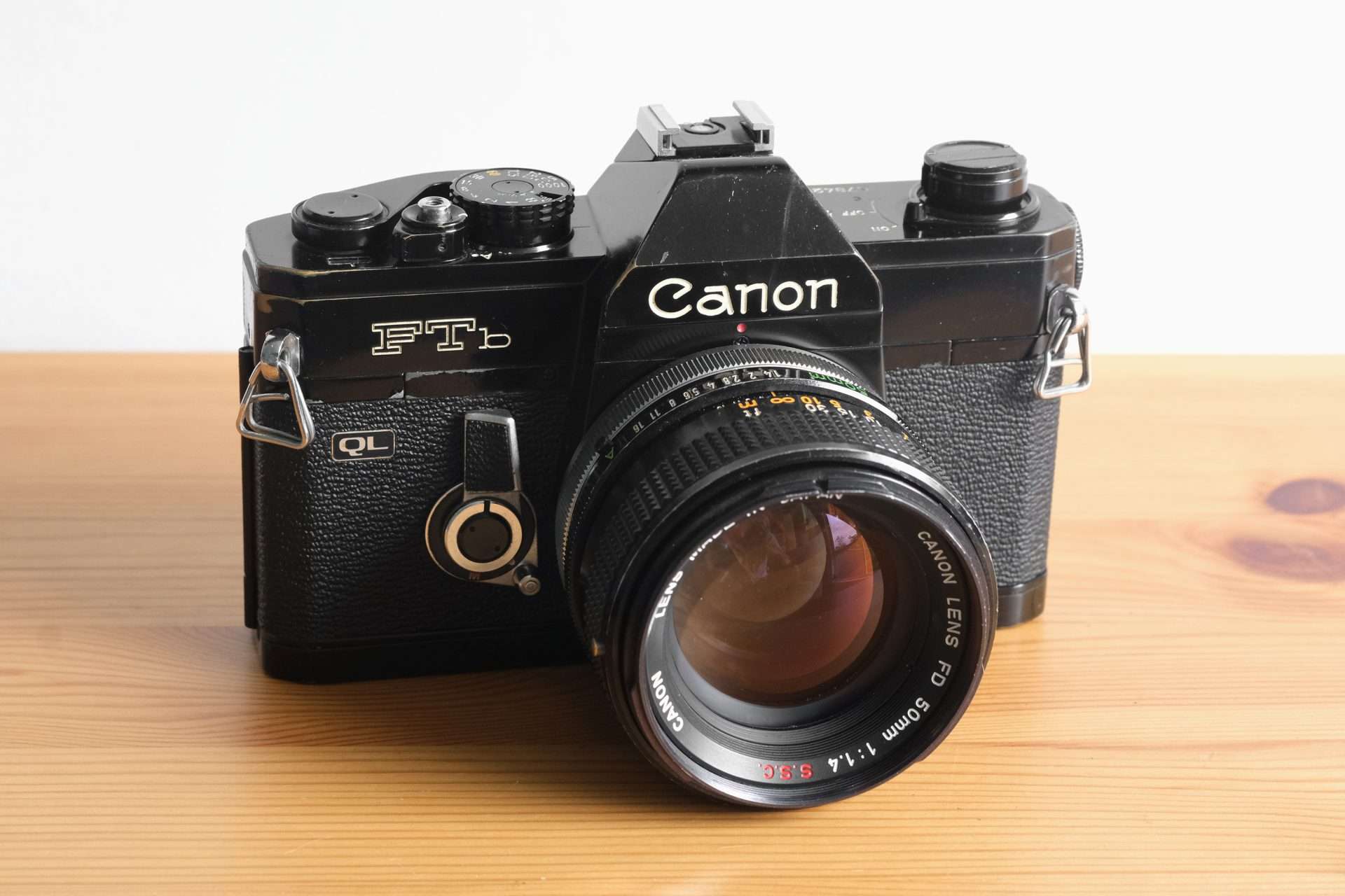 Canon FTb Black Film Camera & 50mm f/1.4 Lens - Buy Online at