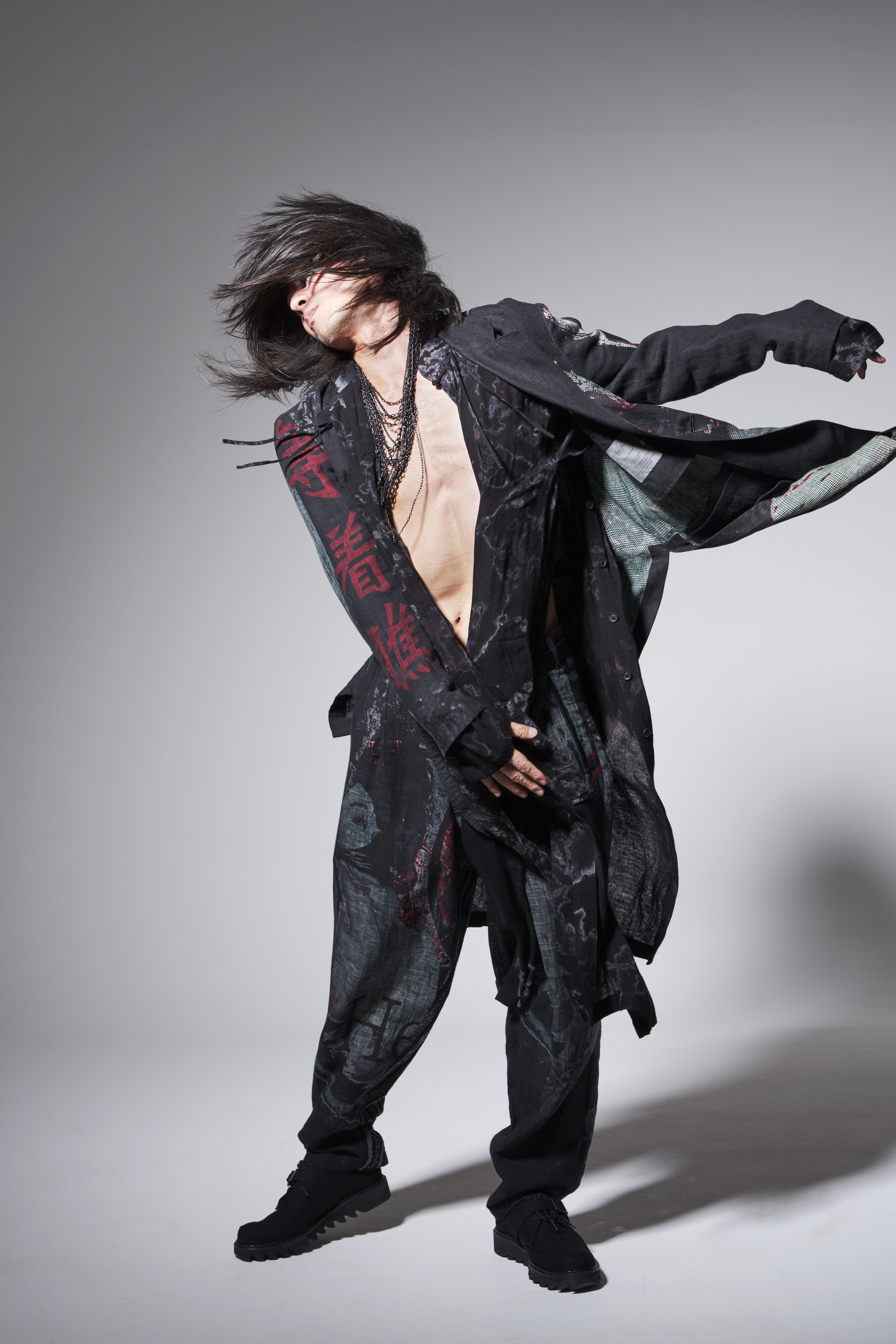 最短1/80,000秒の閃光時間を誇るストロボジェネレーター Profoto Pro