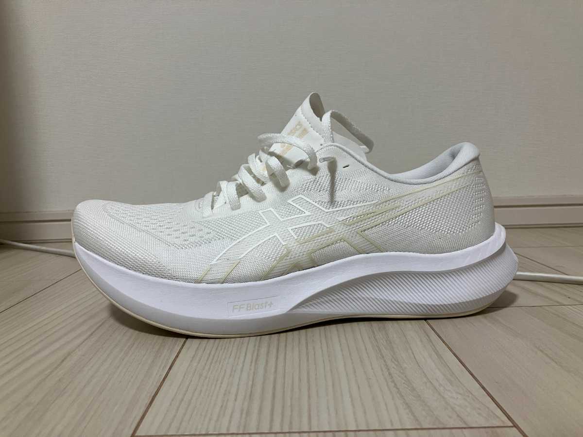 アシックス エボライドスピード3 レビュー】価格破壊のコスパ最強シューズ