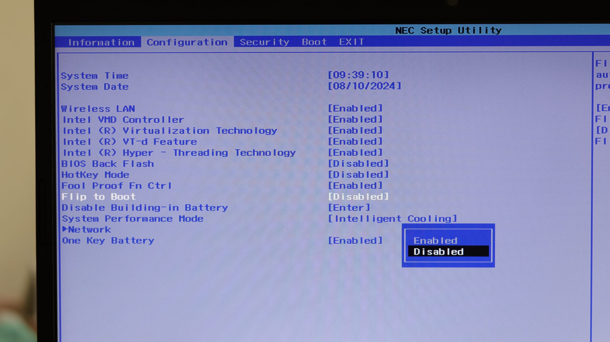 NEC LAVIE Direct N15(S)ノートパソコンのSSDとメモリーを増設して高速化!