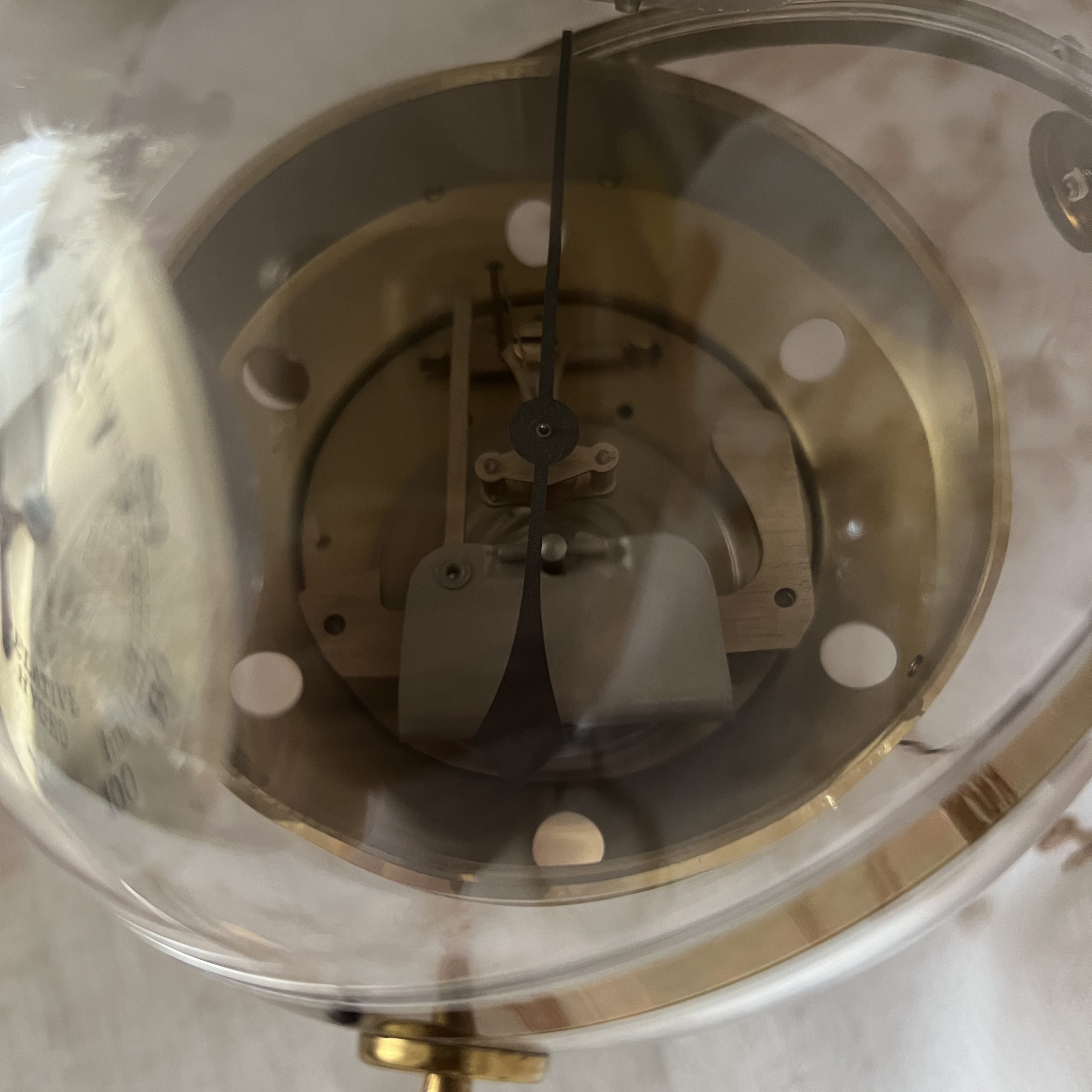 スプートニク・ウェザーステーション | 博物と古物の奇妙な雑貨店