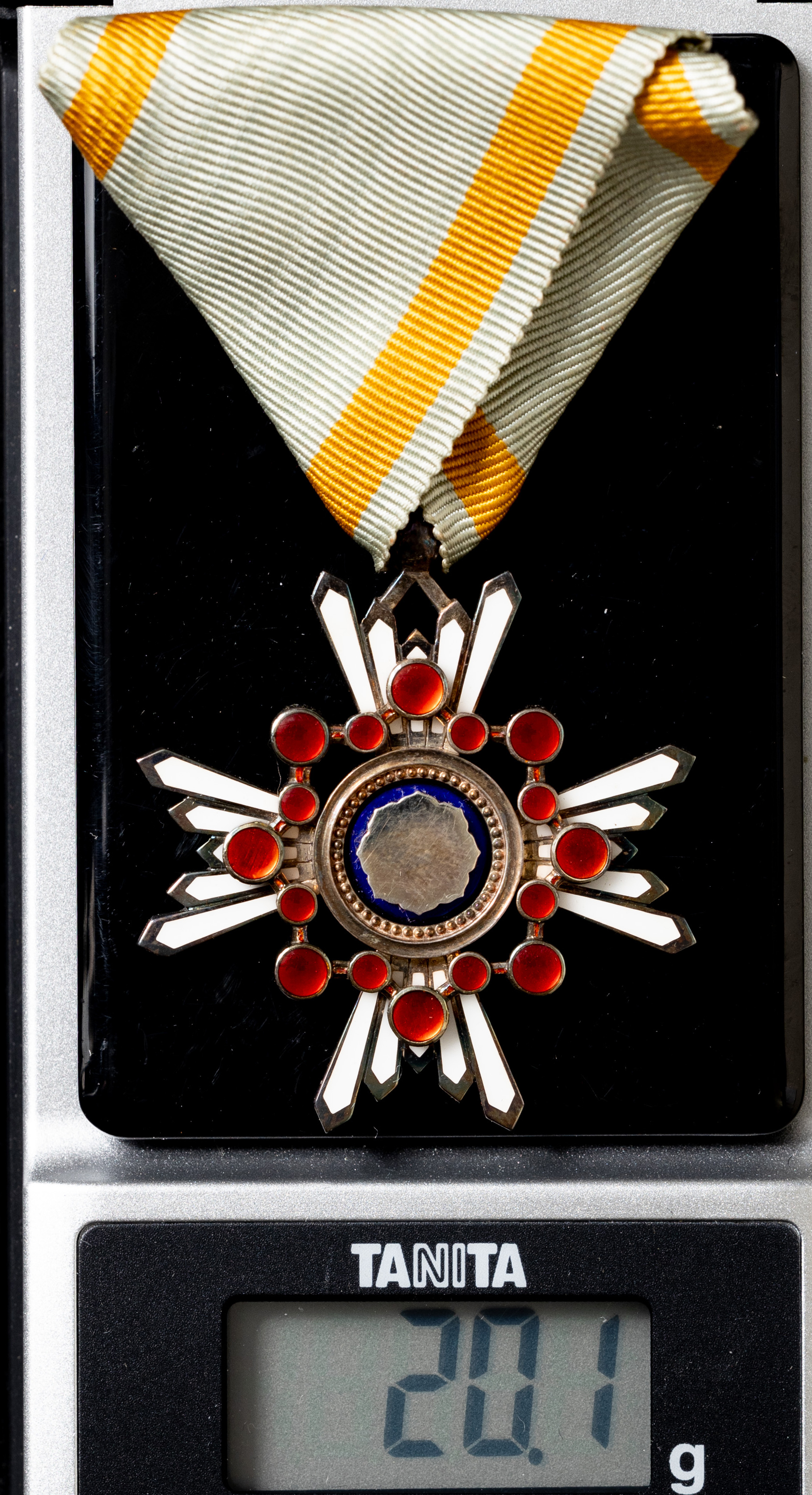 貨幣博物館 | 勲5等瑞宝章（略章無）1個、6等瑞宝章（略章無）2個、7等