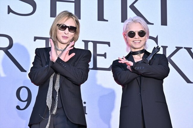 HYDEがジャパンプレミアで着用していたサングラスとは？[UNDER THE SKY