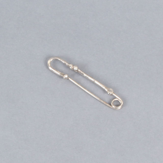 TheSoloist. bone shaped pins. -M- silver [sa.0062AW20]