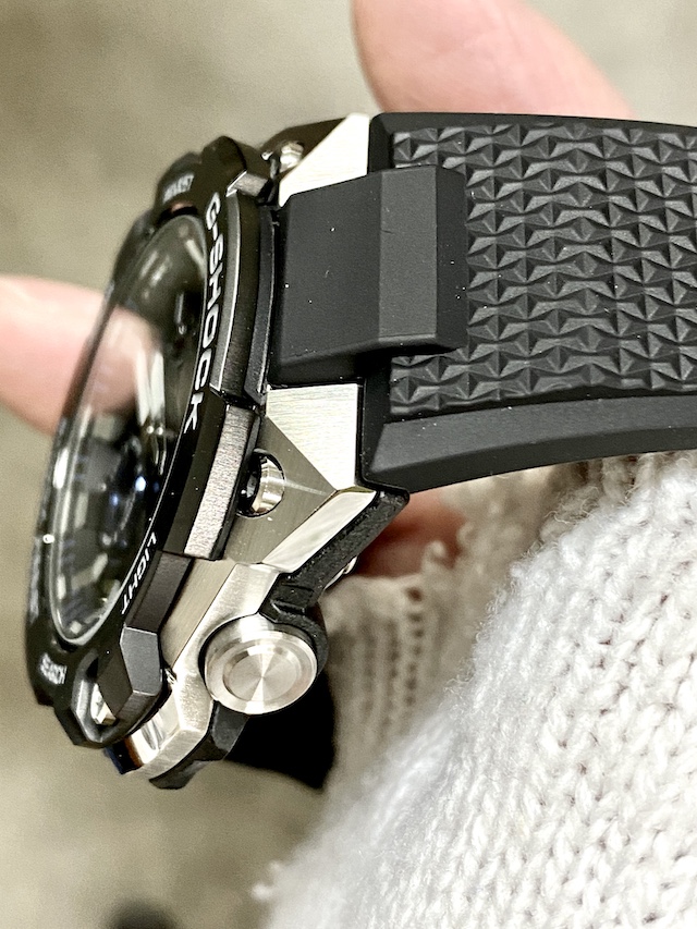 FI【ジーショック GST-W300FP-1A2JR】RE | 欲しいっなかいしうブログ