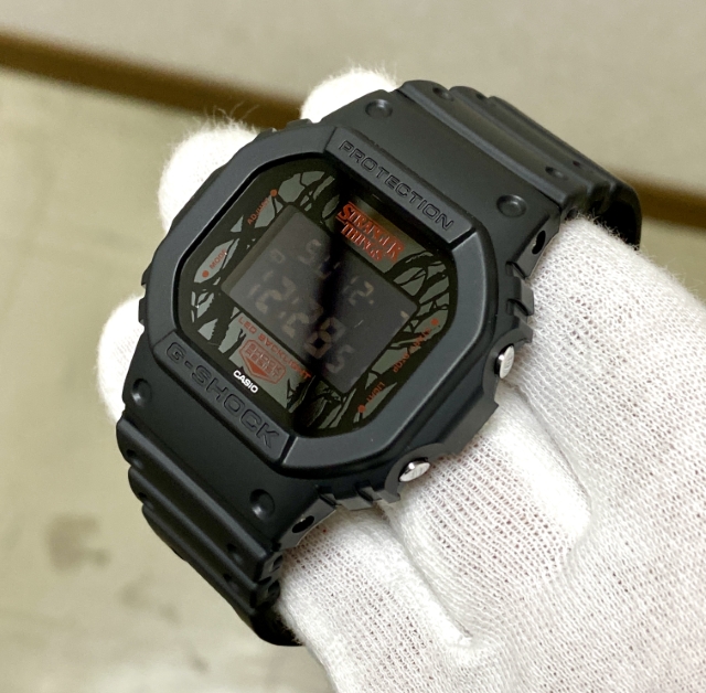 見てご覧これが、おじさんの【G-SHOCK DW-5600STT-1JR】ストレンジャー