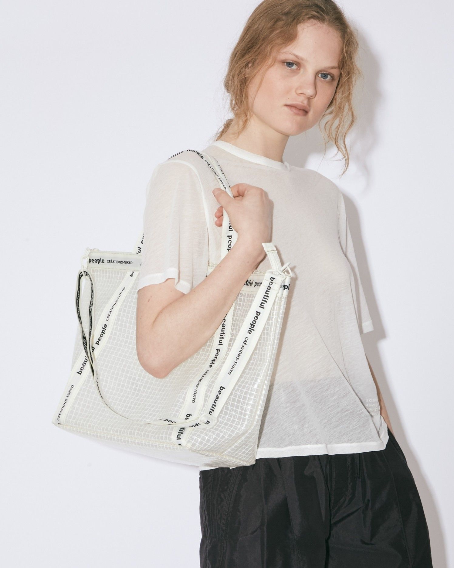 beautiful people - plaid vinyl logo tape bag L / ロゴテープバッグ