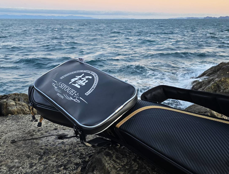 四つ折りタモ枠ケース | 株式会社昌栄