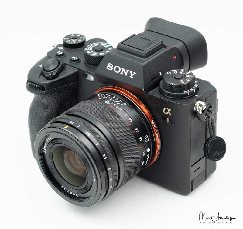 Sony Alpha Blog : Voigtländer 28mm F1.5 Nokton