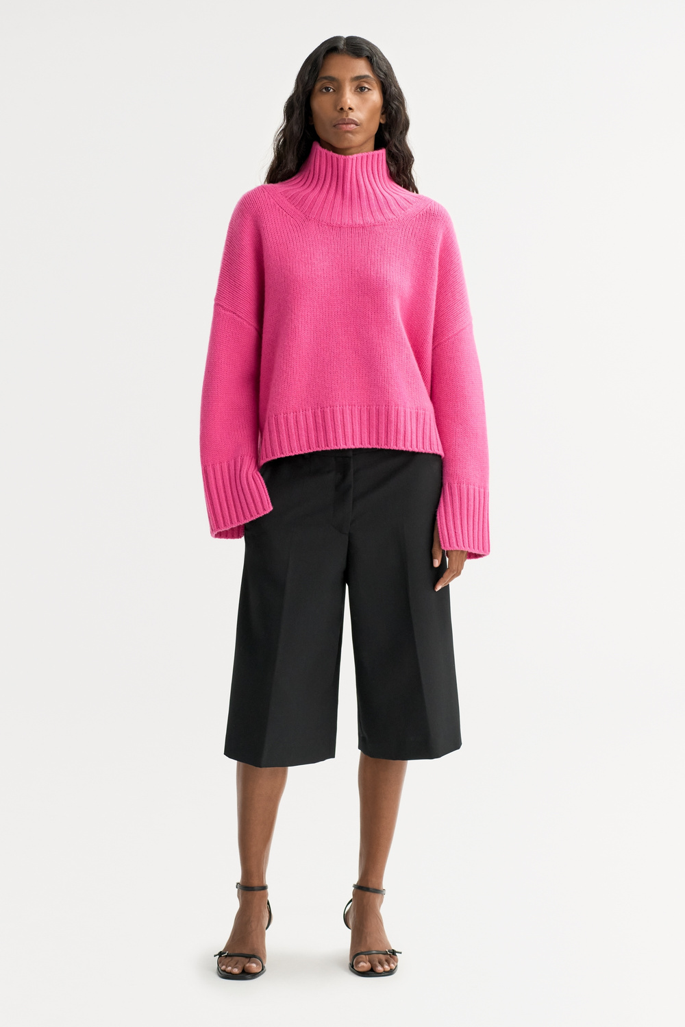 Boyfriend Turtleneck - Turtlenecks - Greige | Soft Goat
