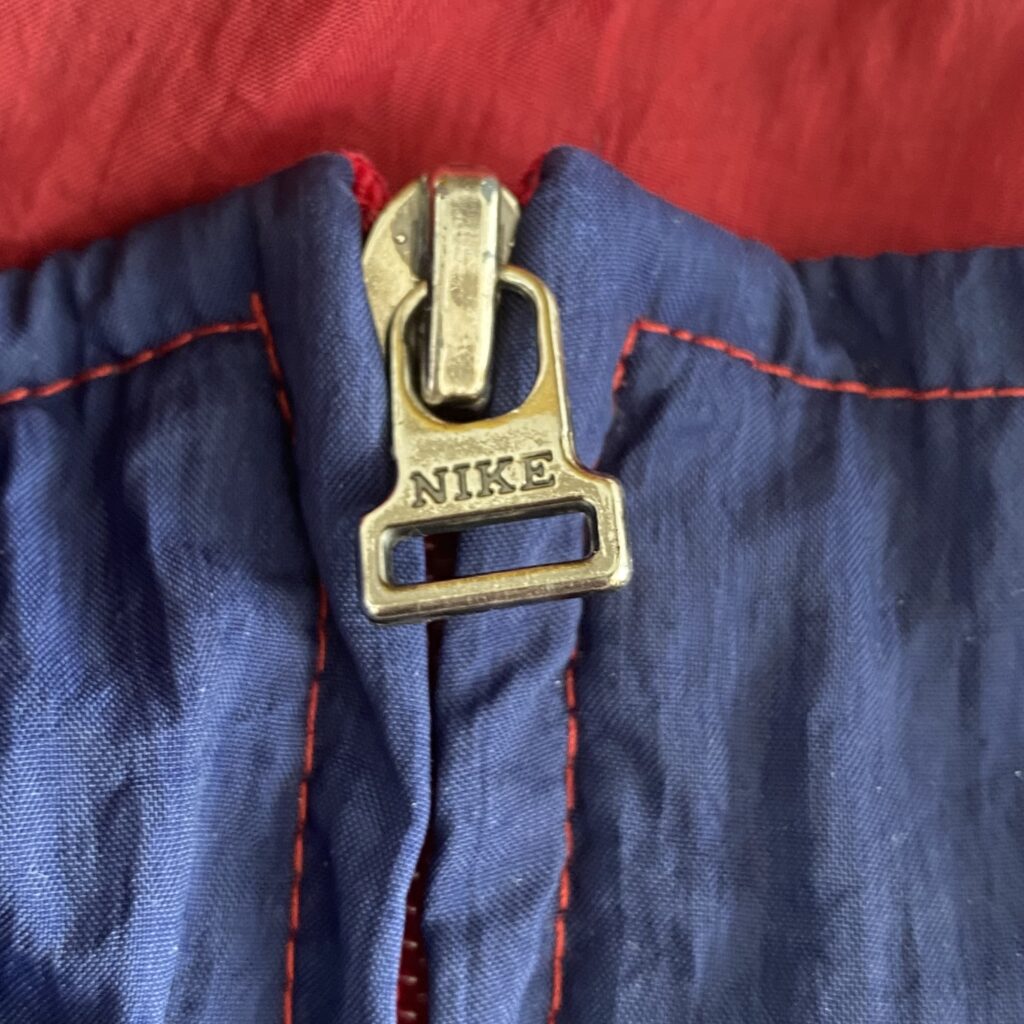My Hair is Bad着用の古着NIKEのナイロンジャケットを買ってみた