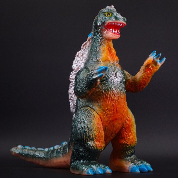 迫力サイズのブルマァク製「Gゴジラ」が「レトロカラー」仕様で出現