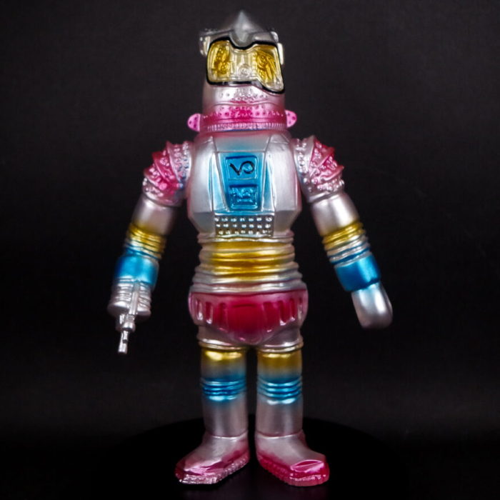 ブルマァクが「地底GO ! GO ! GO !」！？ 「ユートム(シルバー)」現る