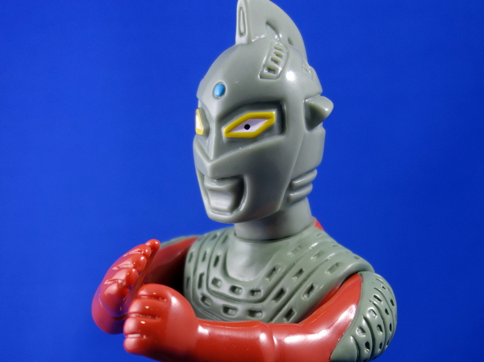 はしもと玩具店限定でマルサン製「ウルトラセブン450」の「レトロ