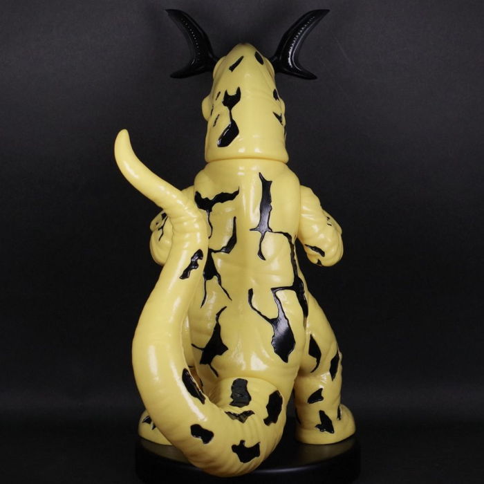 PLANET Xから「ウルトラ怪獣」最新作として「エレキング」が世界初登場