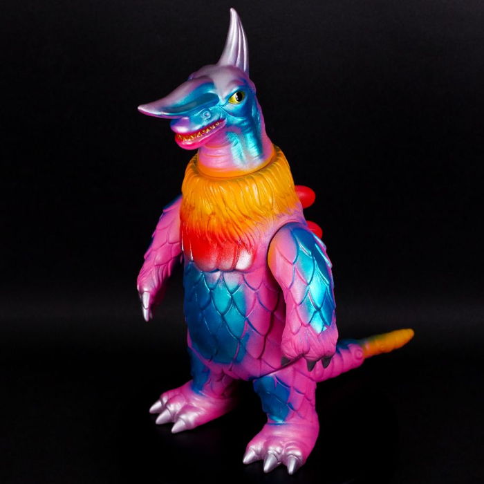 ブルマァクの幻の「タロウ怪獣」のひとつ「オイルドリンカー」が予約