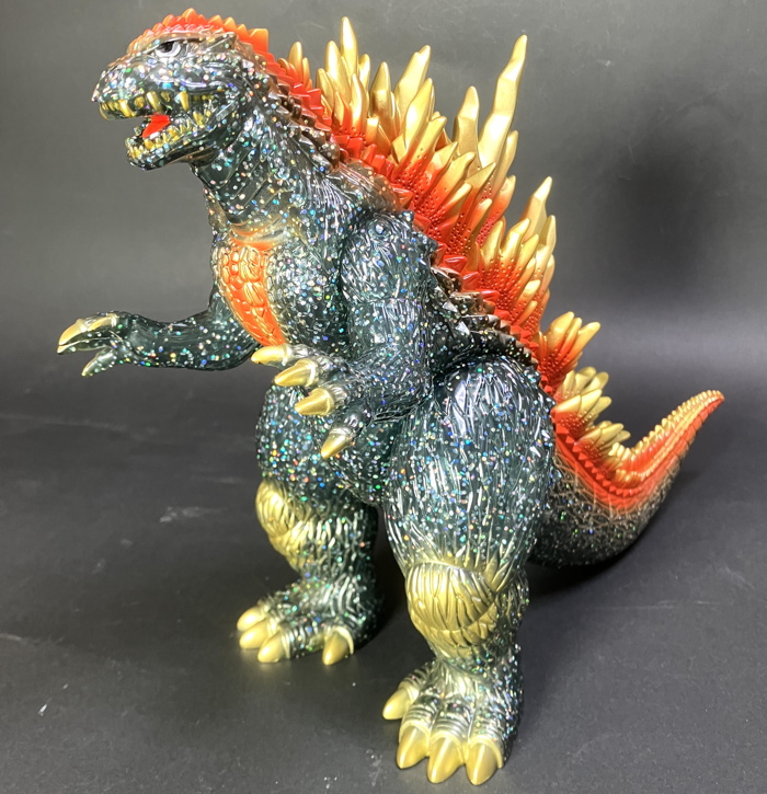 世界のソフビ者は新年最初のマルサン「POP-UP KAIJYU SALON SHOP」へ