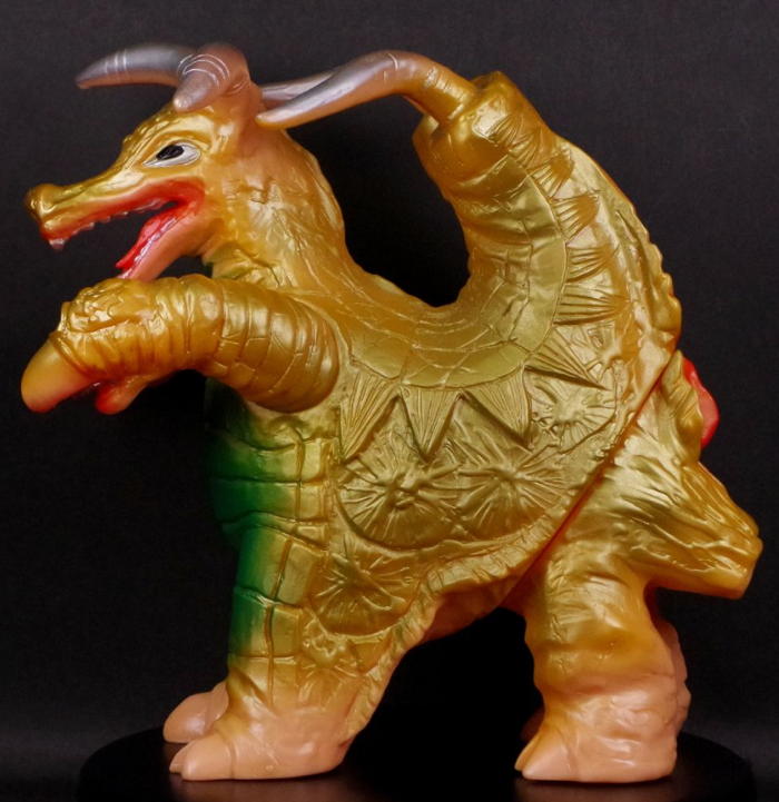 ブルマァクの「ブロッケン」がショップ・墓場の画廊に登場！ | sofvi.tokyo