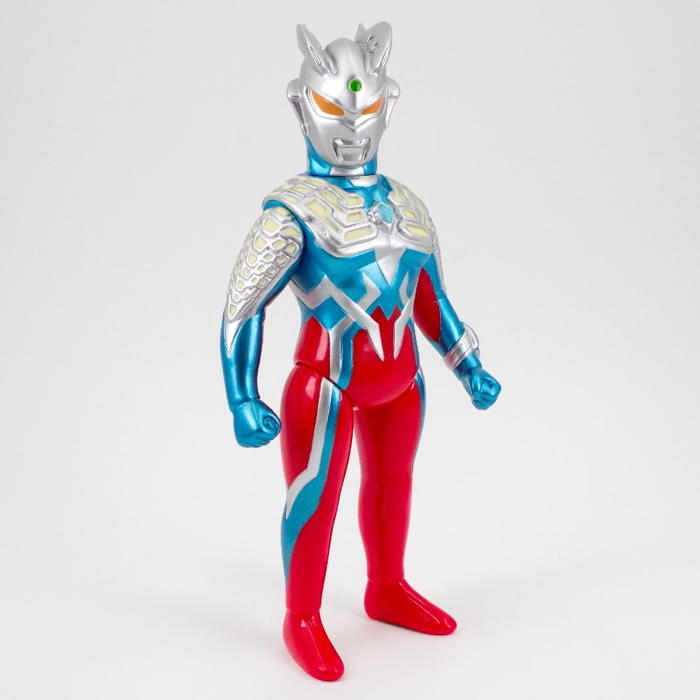 ブルマァク製「ウルトラマンゼロ」と「ウルトラマンベリアル」の