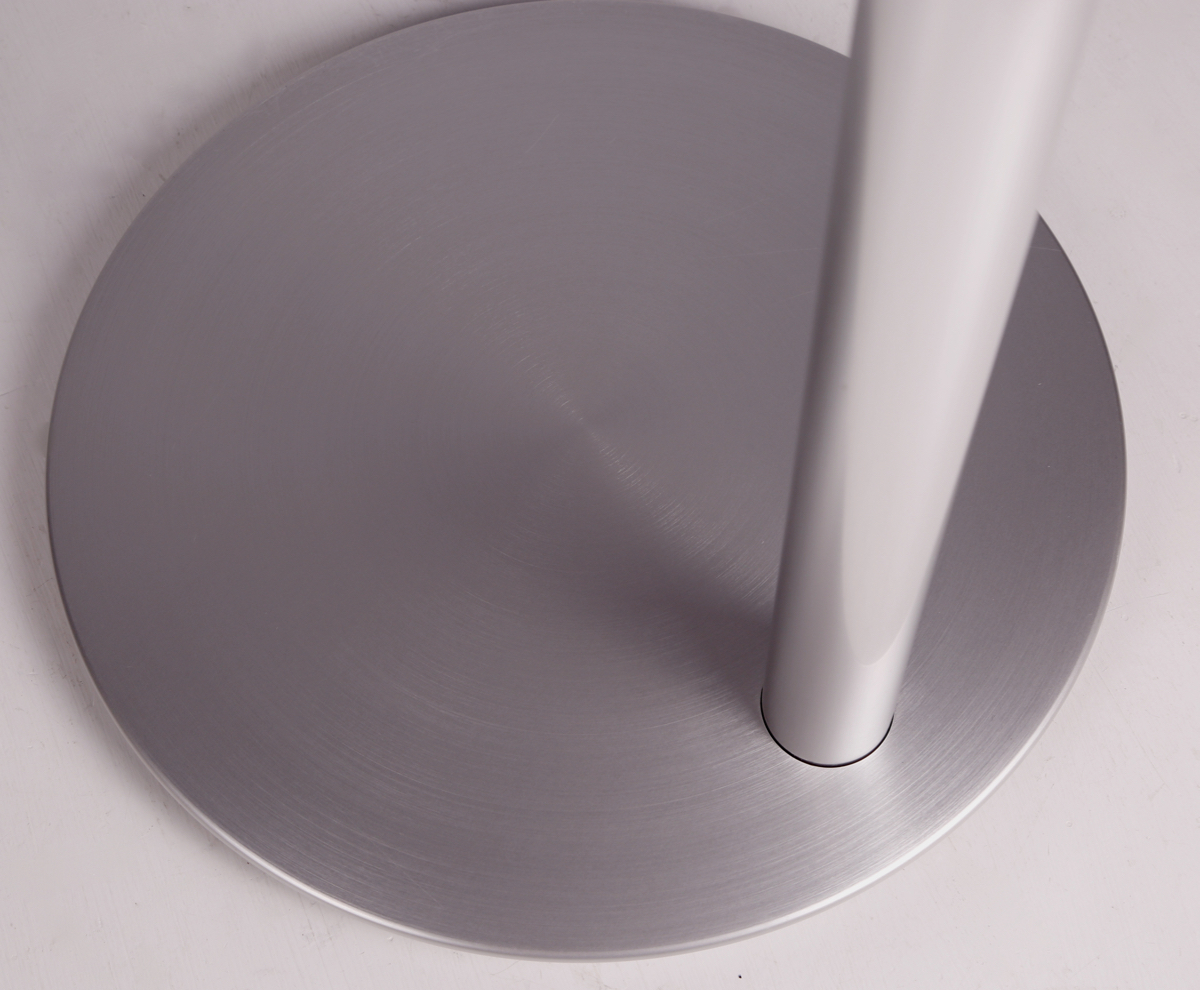 BeoSound 3200 Aluminium Pole Floor Stand (Pre-owned)