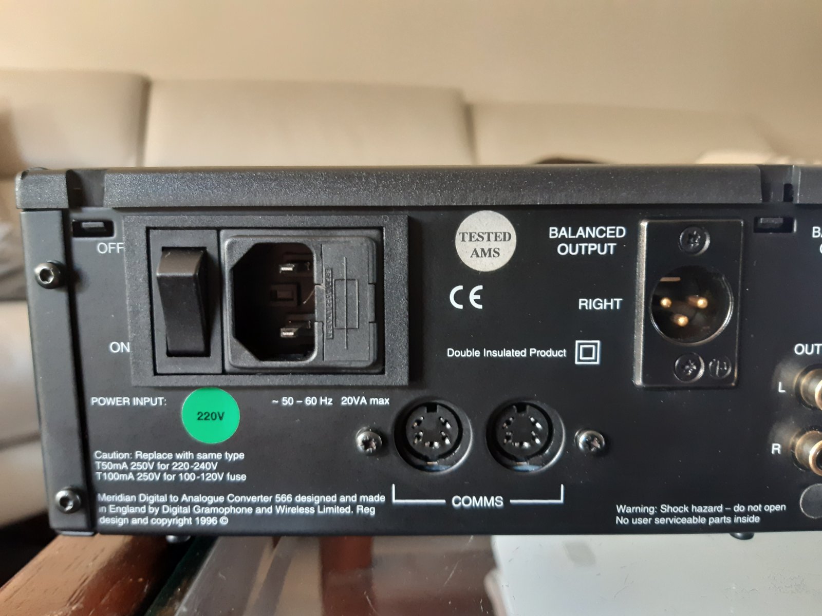 SOLD: MERIDIAN 566 DAC & 500 CD TRANSPORT - Stereo, Home Cinema