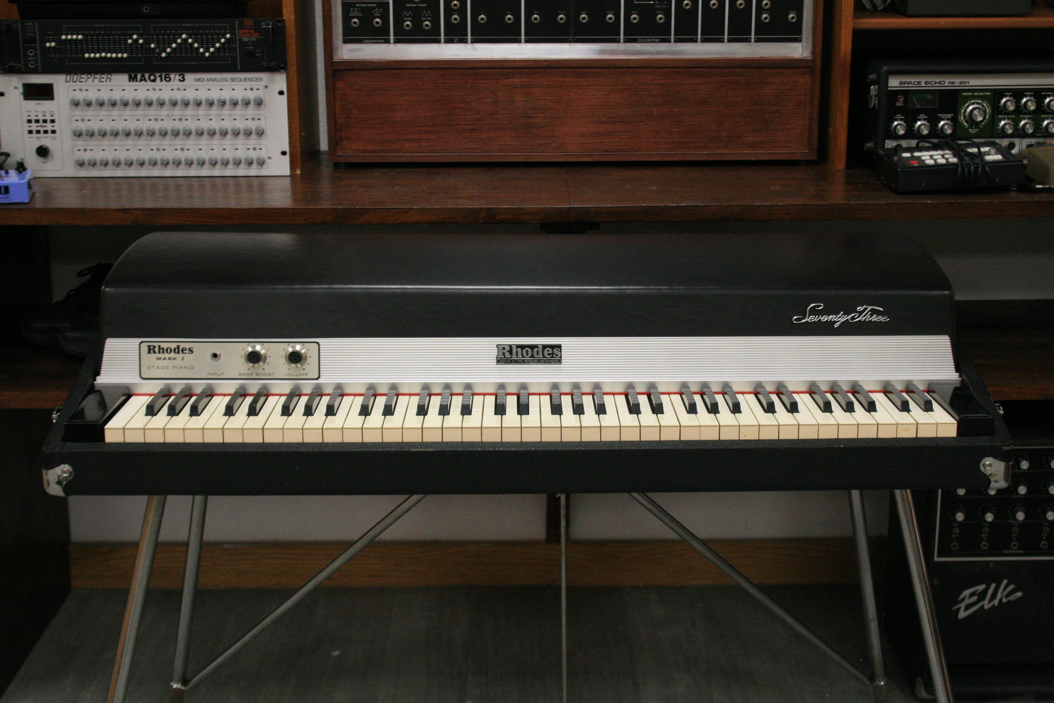 Fender) Rhodes Mk1 Stage 73 (Seventy Three) FOR SALE – Soundgas