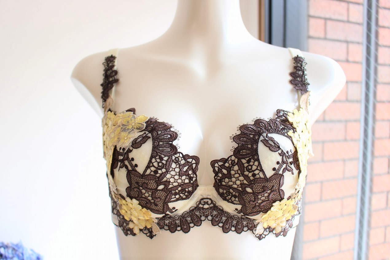 モロッコランジェリ～♡ 店舗限定サルート49group IVカラー | La