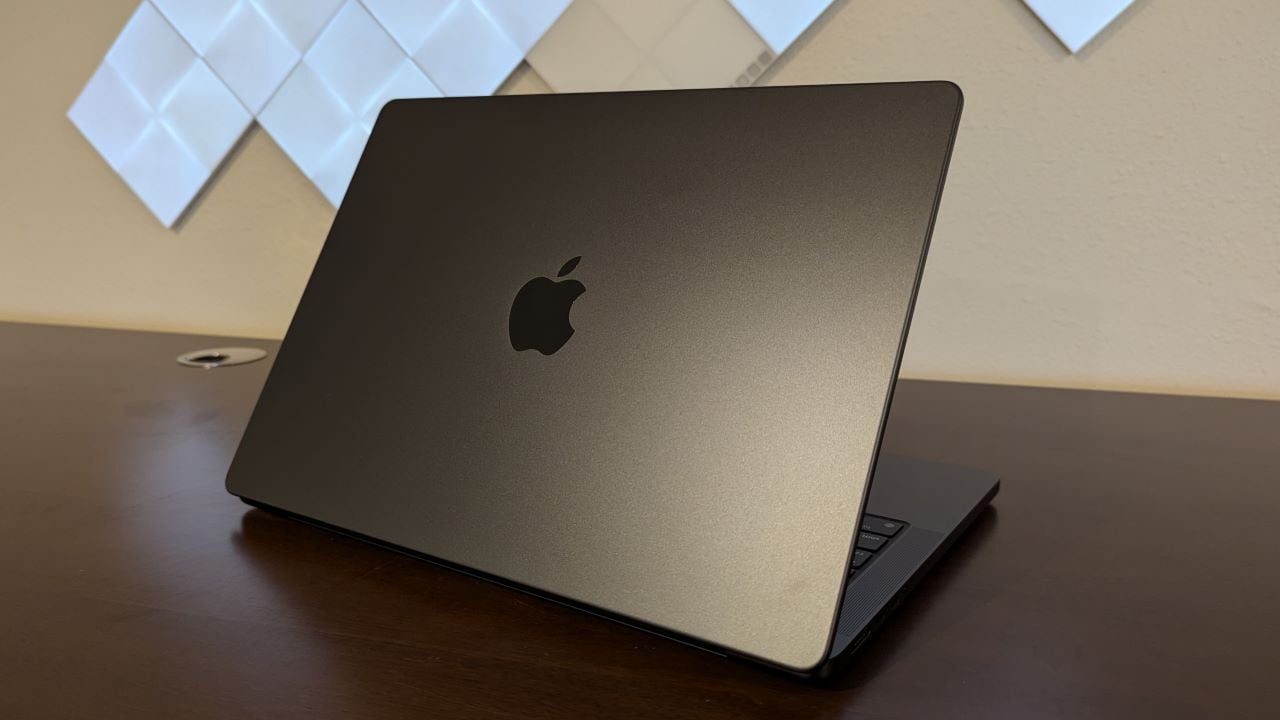 Apple MacBook Pro 14-Inch (2024, M4) - Review 2024 - PCMag Middle East