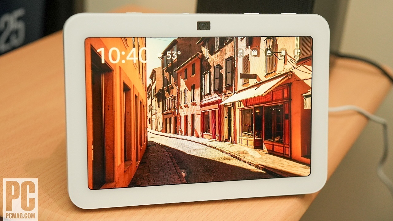 Amazon Echo Show 8 (3rd Gen, 2023) - Review 2023 - PCMag Middle East