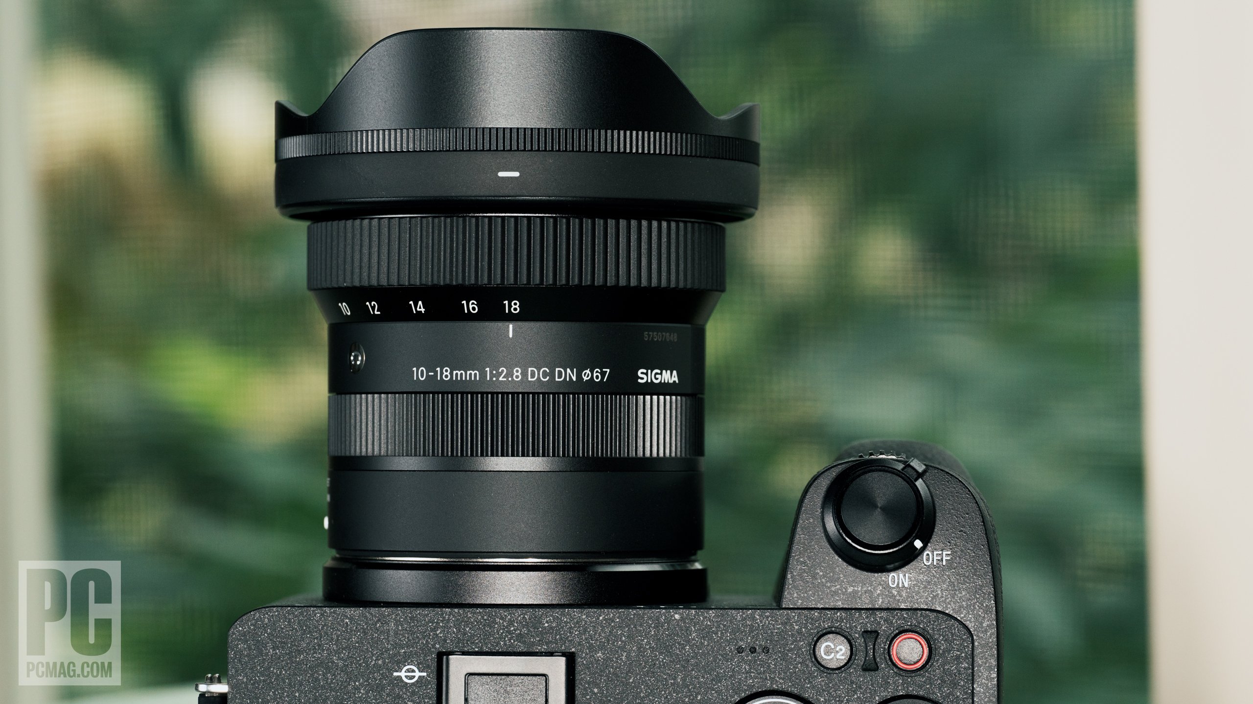 Sigma 10-18mm F2.8 DC DN Contemporary - Review 2024 - PCMag Middle