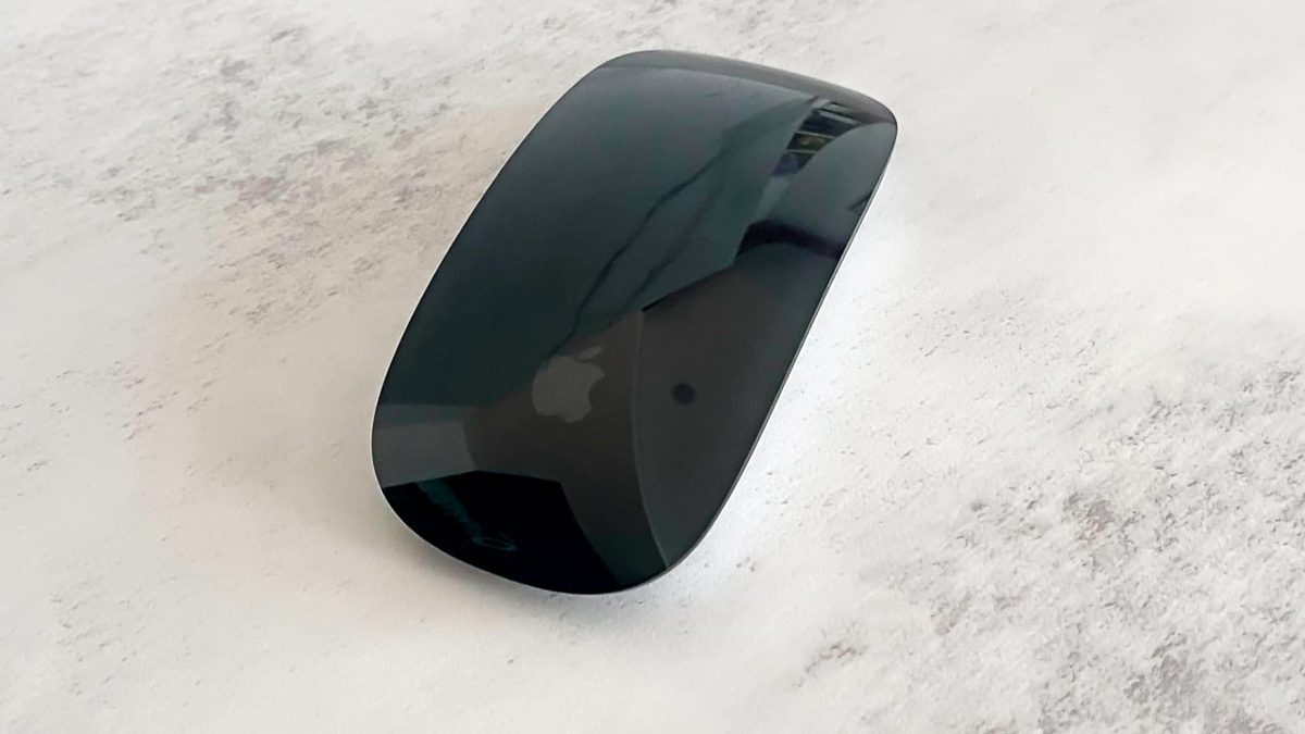 Apple Magic Mouse (USB-C) - Review 2024 - PCMag Middle East