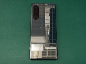 電源ボタンが押せない！？Xperia 5 IIIの修理を承りました！ | スマ