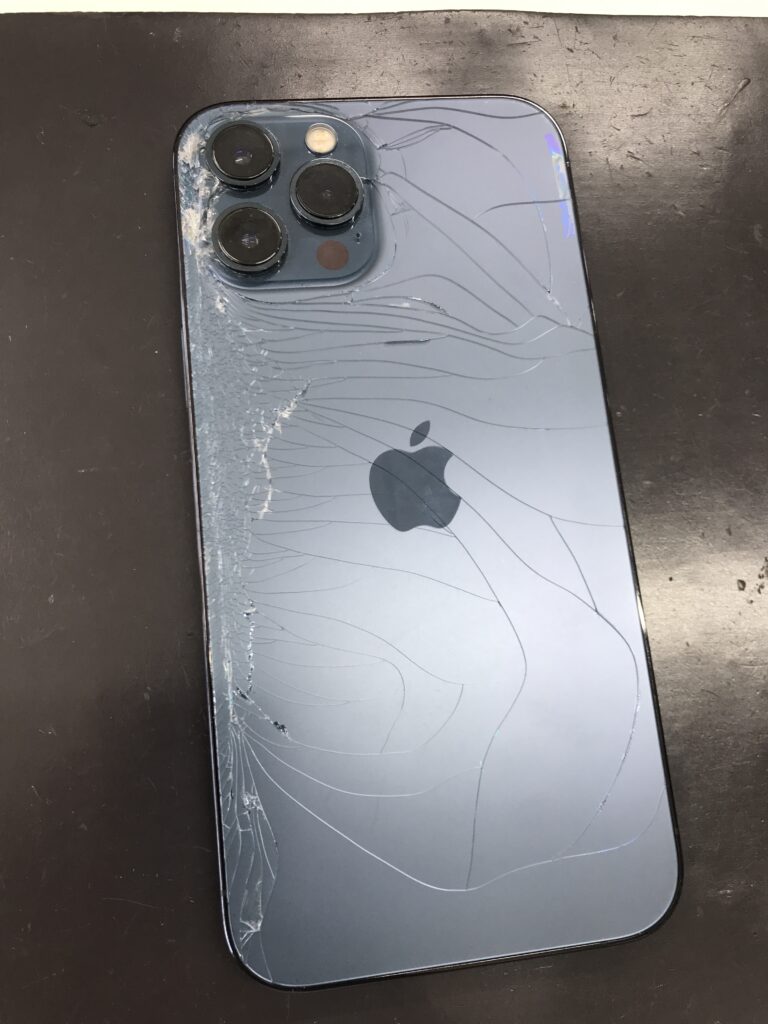 きた様 取り置き中 iPhone12 simフリー 背面割れ きた様 取り置き中
