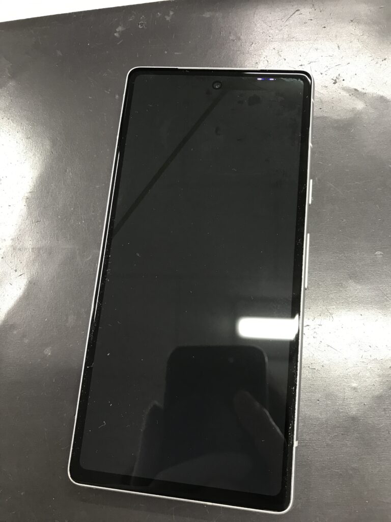 Pixel7a】画面は割れてないのに液晶画面が映らない…データはそのままで