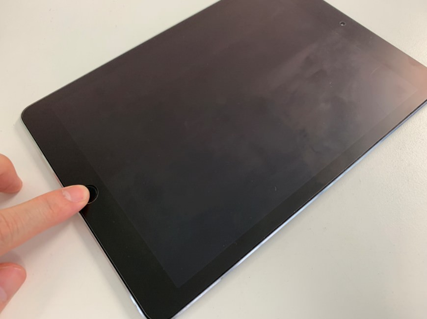 iPad Pro 9.7のホームボタンが使えない！押し込めない症状が作業時間60
