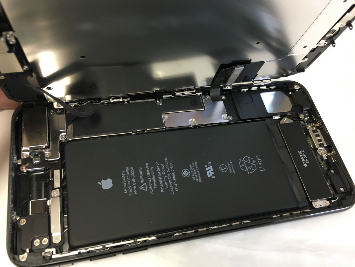 iPhone7Plusバッテリー交換費用が安い！大容量化を謳う製品は危険