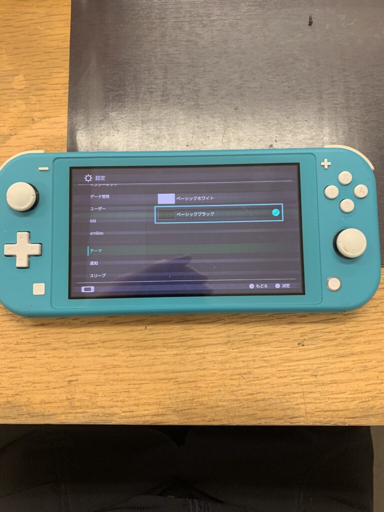 スイッチライト】横に線が入るようになったSwitch Liteの液晶交換