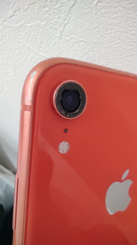 カメラのレンズガラスが割れたiPhoneも修理できます！ – iPhone修理
