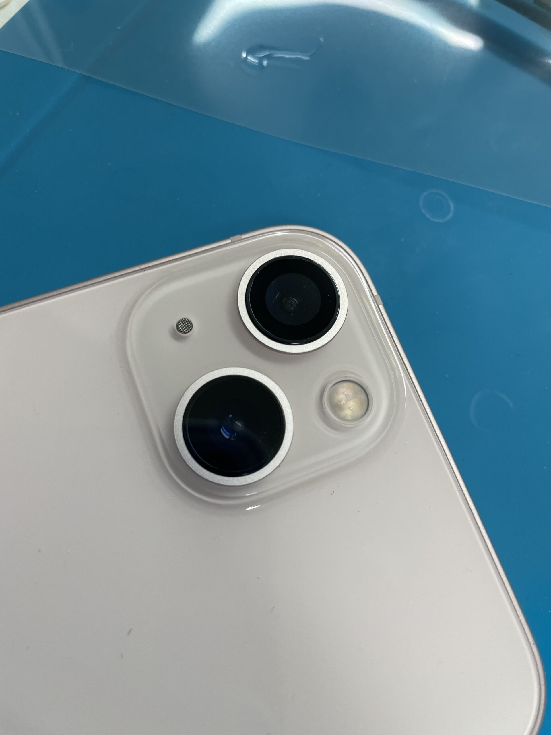 iPhone13のカメラレンズ割れ 札幌駅店 当日修理 – iPhone修理や