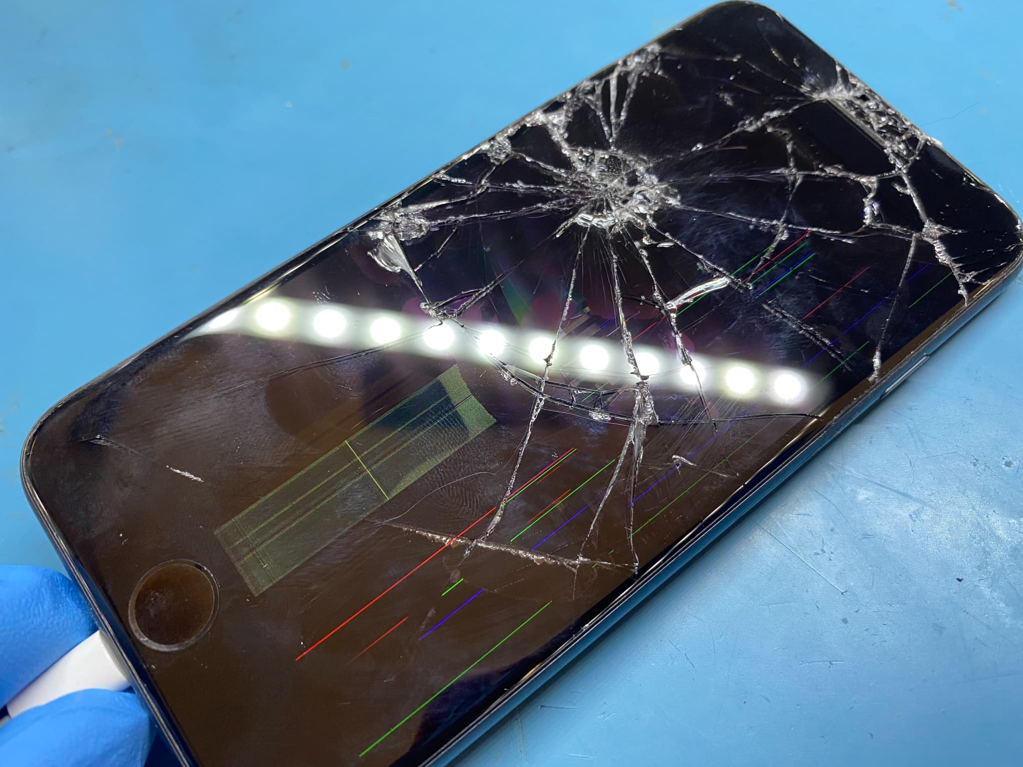 iPhone8のバッテリー＆画面交換ならスマートクリアイオンタウン江別店