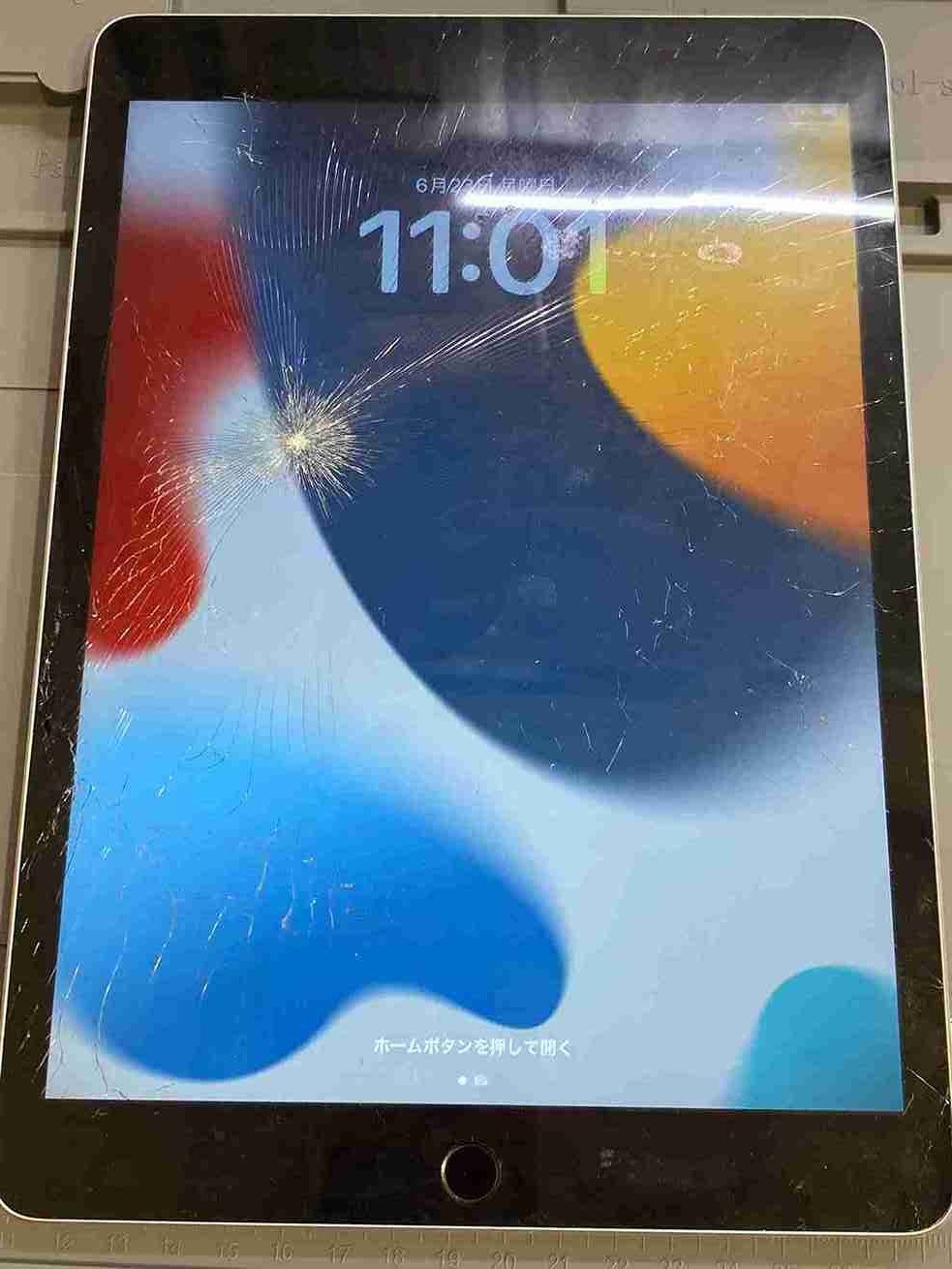 天神橋筋六丁目】iPad 第9世代ガラス割れ即日修理！データそのまま安心