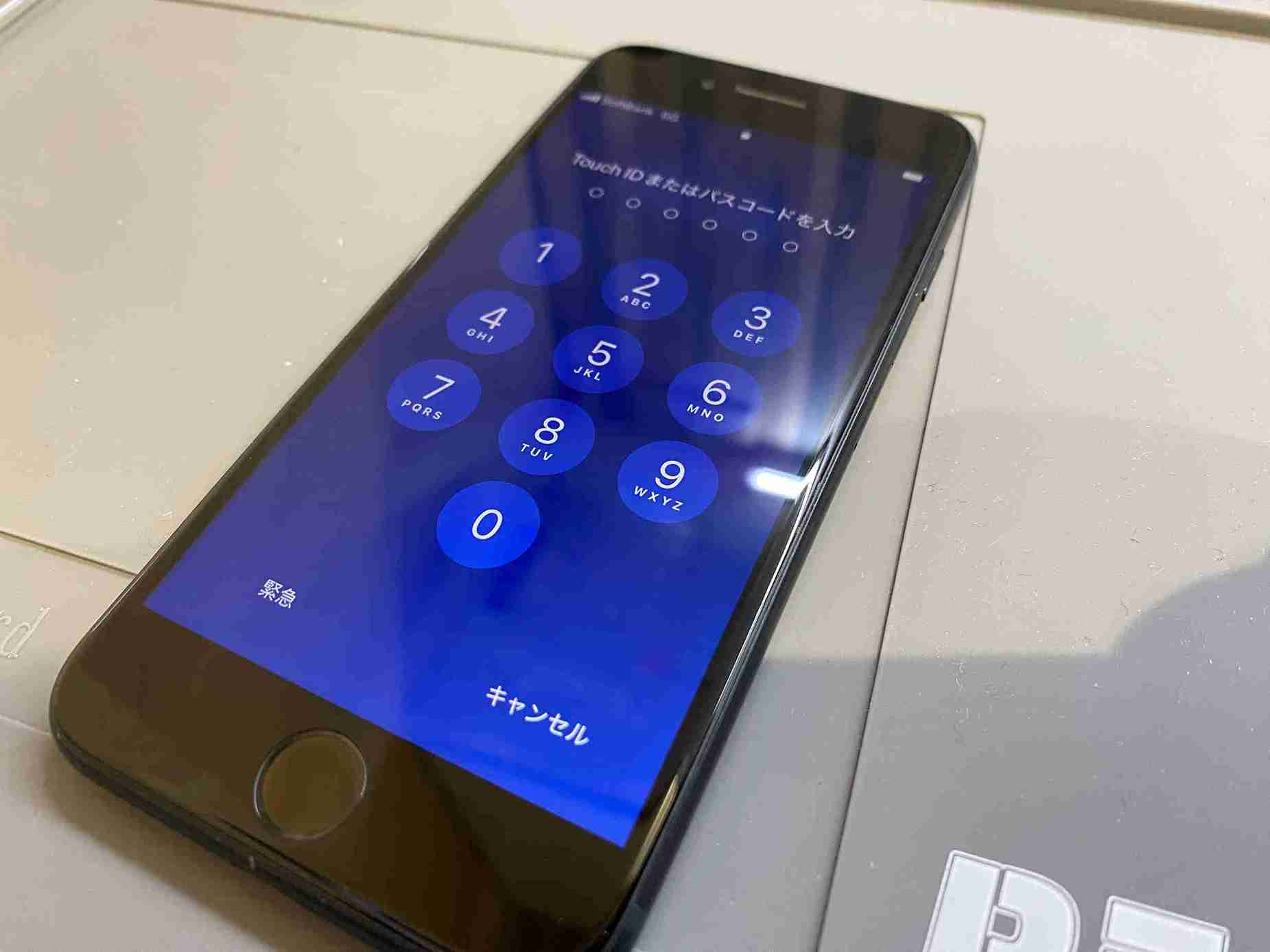 iPhoneの画面が割れた！すぐに直せる？「スマートクリア天神橋筋六丁目