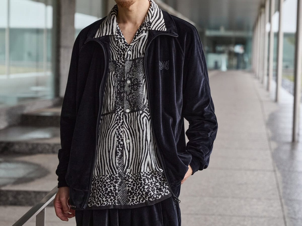 誰ともかぶらないセットアップ！ニードルズ×ARKnets別注の光沢ベロア