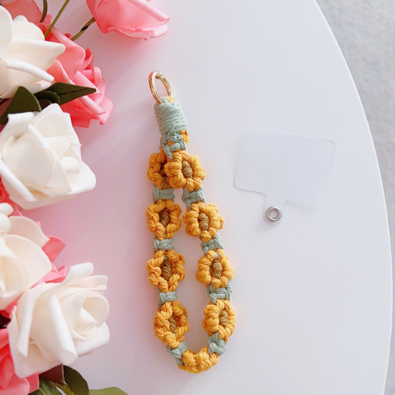 マクラメフラワーデザインスマホハンドストラップ【ストラップタイプ