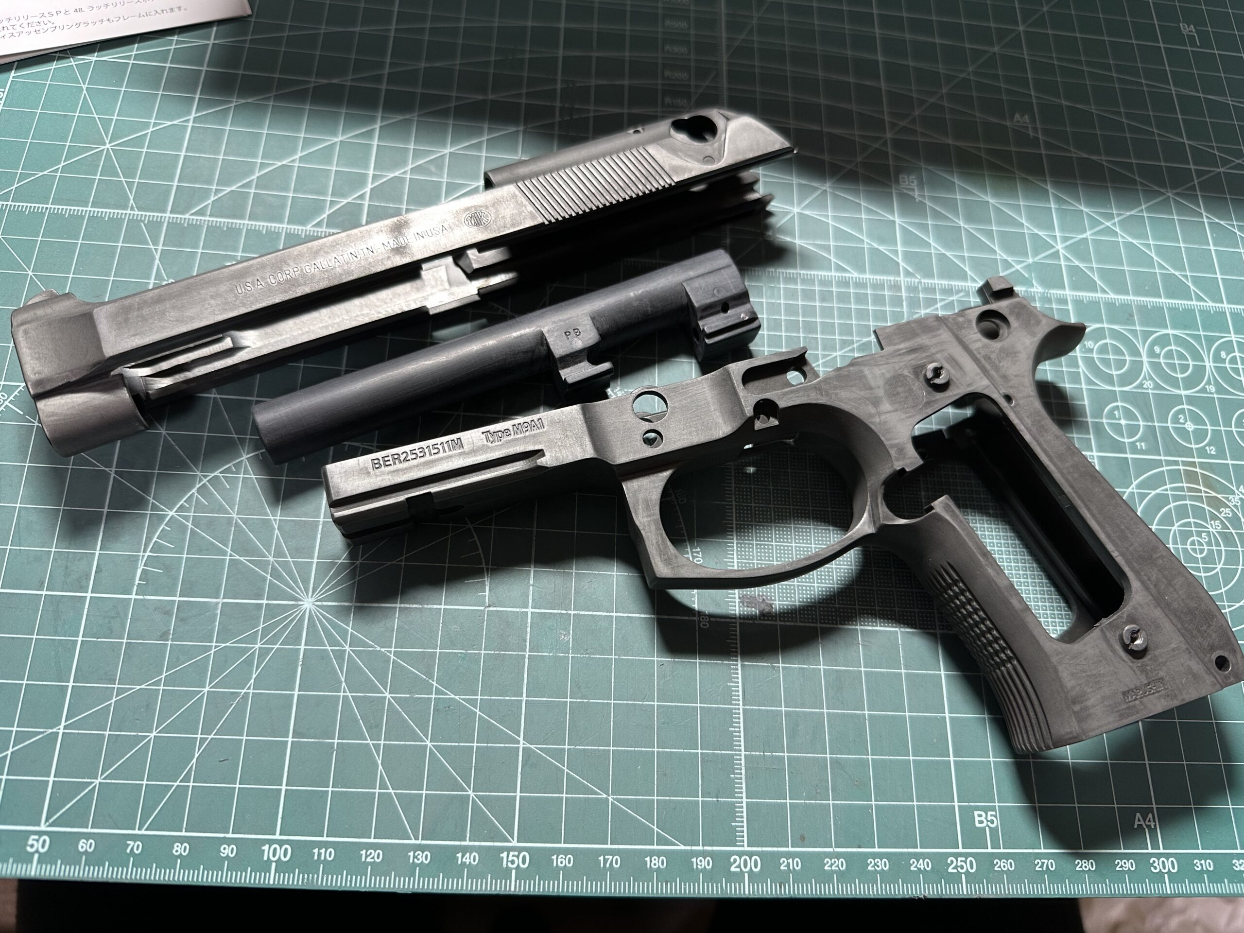 進化した名機」マルシン ベレッタM9A1 組み立てキット その2