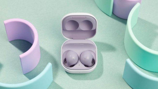サムスン、新型完全ワイヤレスイヤホン「Galaxy Buds2」 - すまほん!!