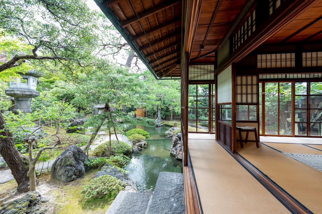 京都岡崎「七代目小川治兵衛」の庭を歩いて巡るおすすめコース - SMILE LOG